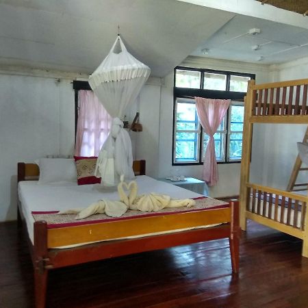 Prince Hotell Mrauk-oo Exteriör bild