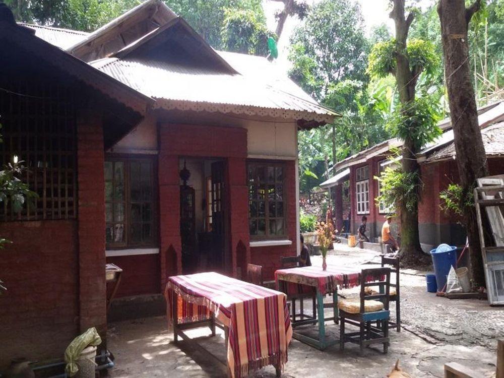 Prince Hotell Mrauk-oo Exteriör bild