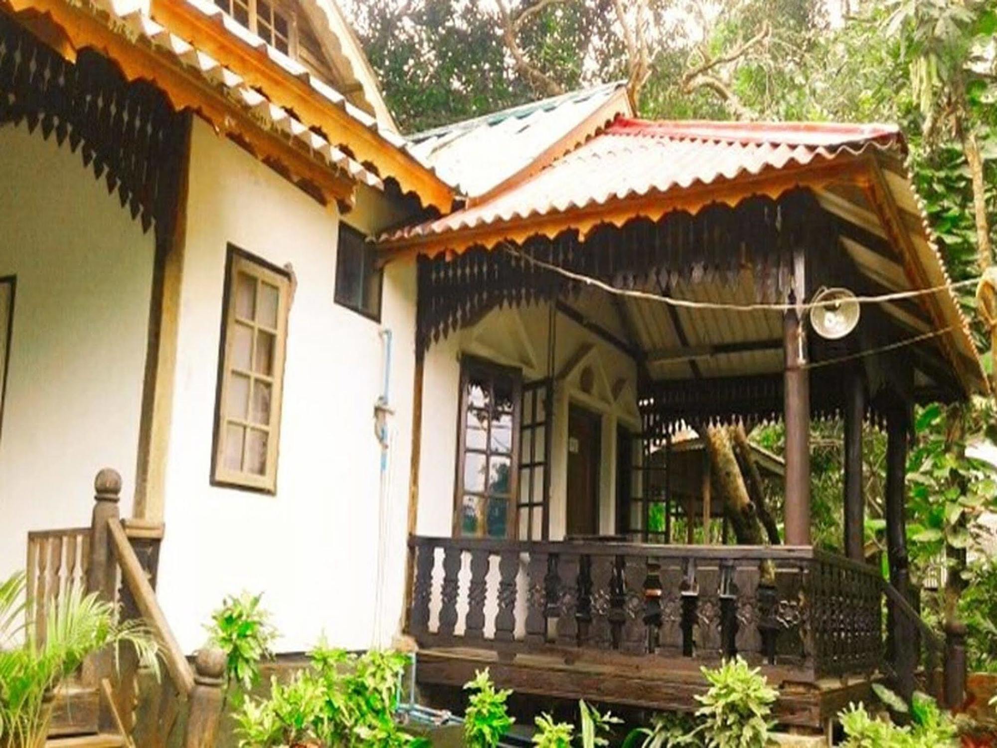 Prince Hotell Mrauk-oo Exteriör bild