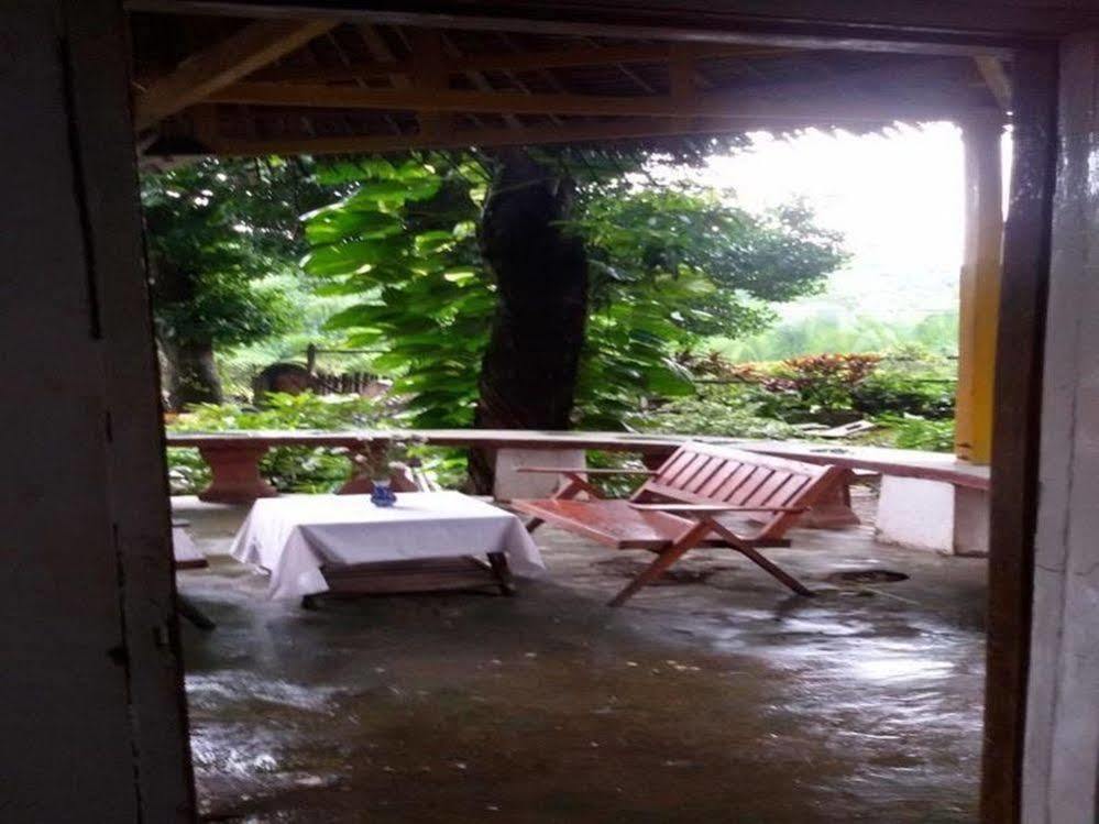 Prince Hotell Mrauk-oo Exteriör bild