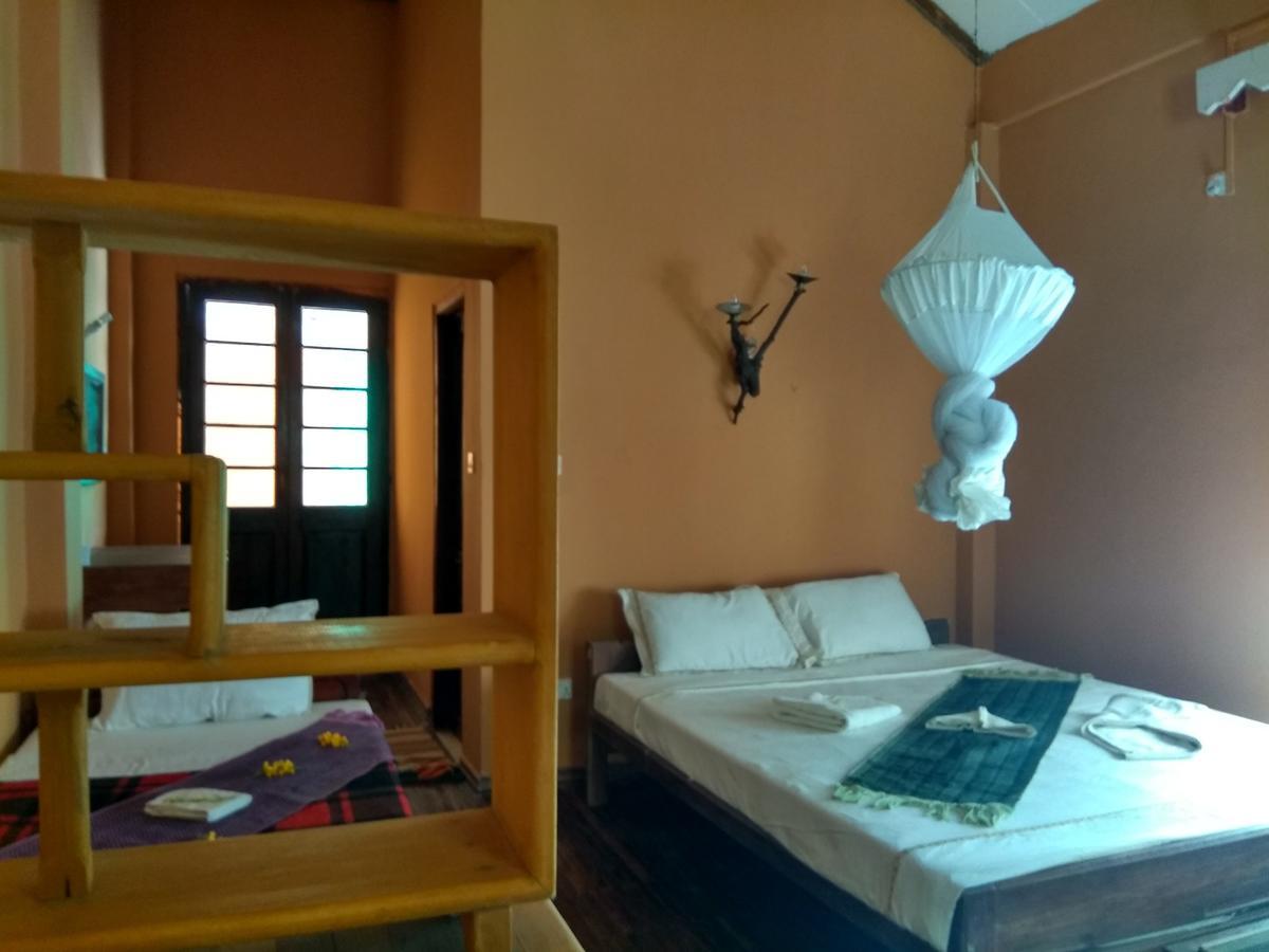 Prince Hotell Mrauk-oo Exteriör bild