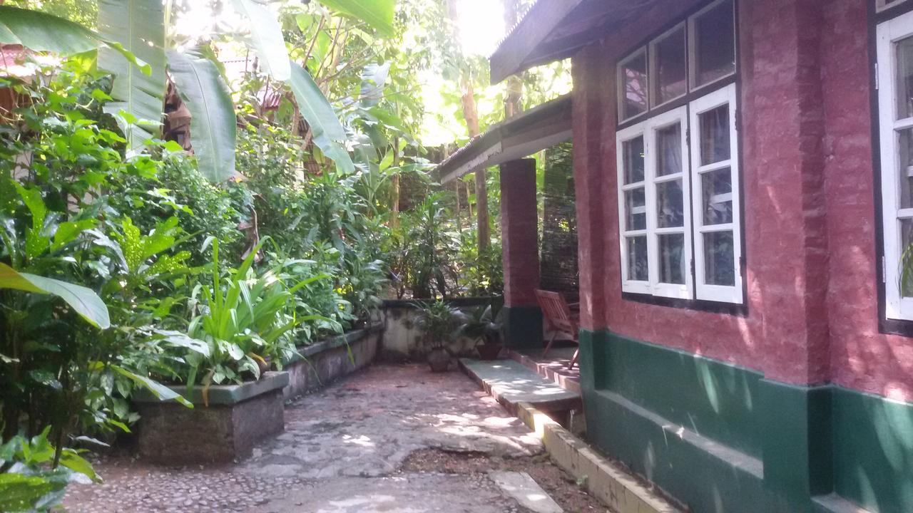 Prince Hotell Mrauk-oo Exteriör bild